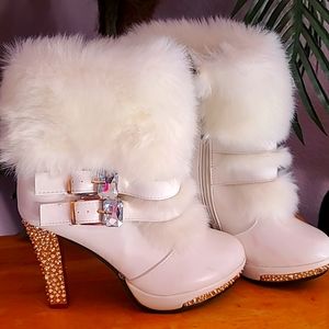 White sexy snow boots 8